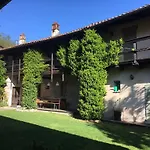 Cascina Del Tempo Sospeso Ferienhaus Bogogno