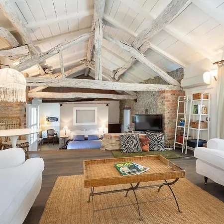 Cascina Del Tempo Sospeso Bogogno