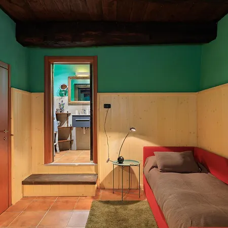 Cascina Del Tempo Sospeso 펜션 보고노