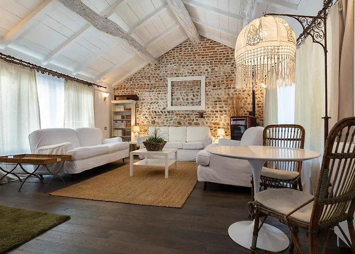 Casa de Férias Cascina Del Tempo Sospeso Bogogno